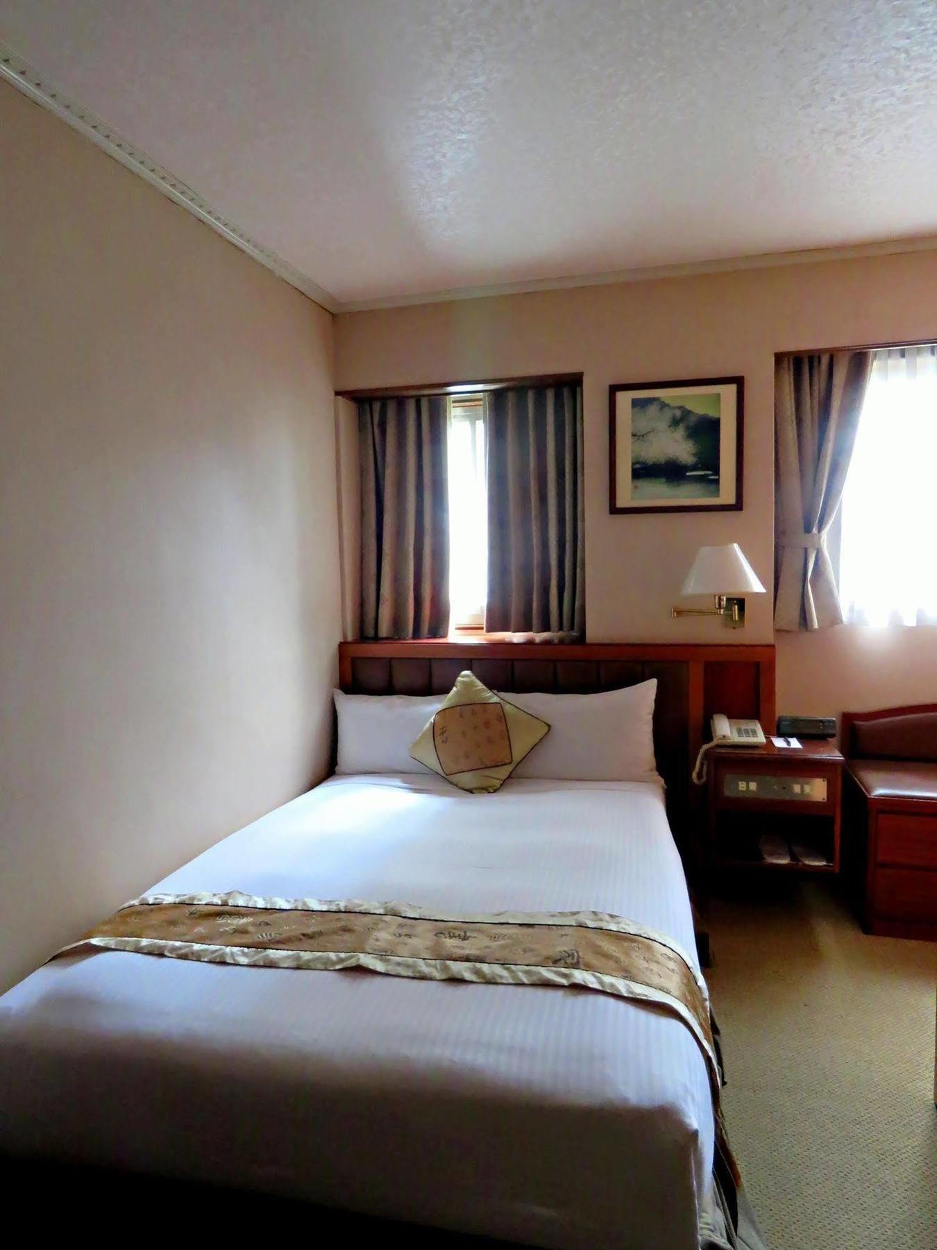 First Hotel Tajpej Buitenkant foto