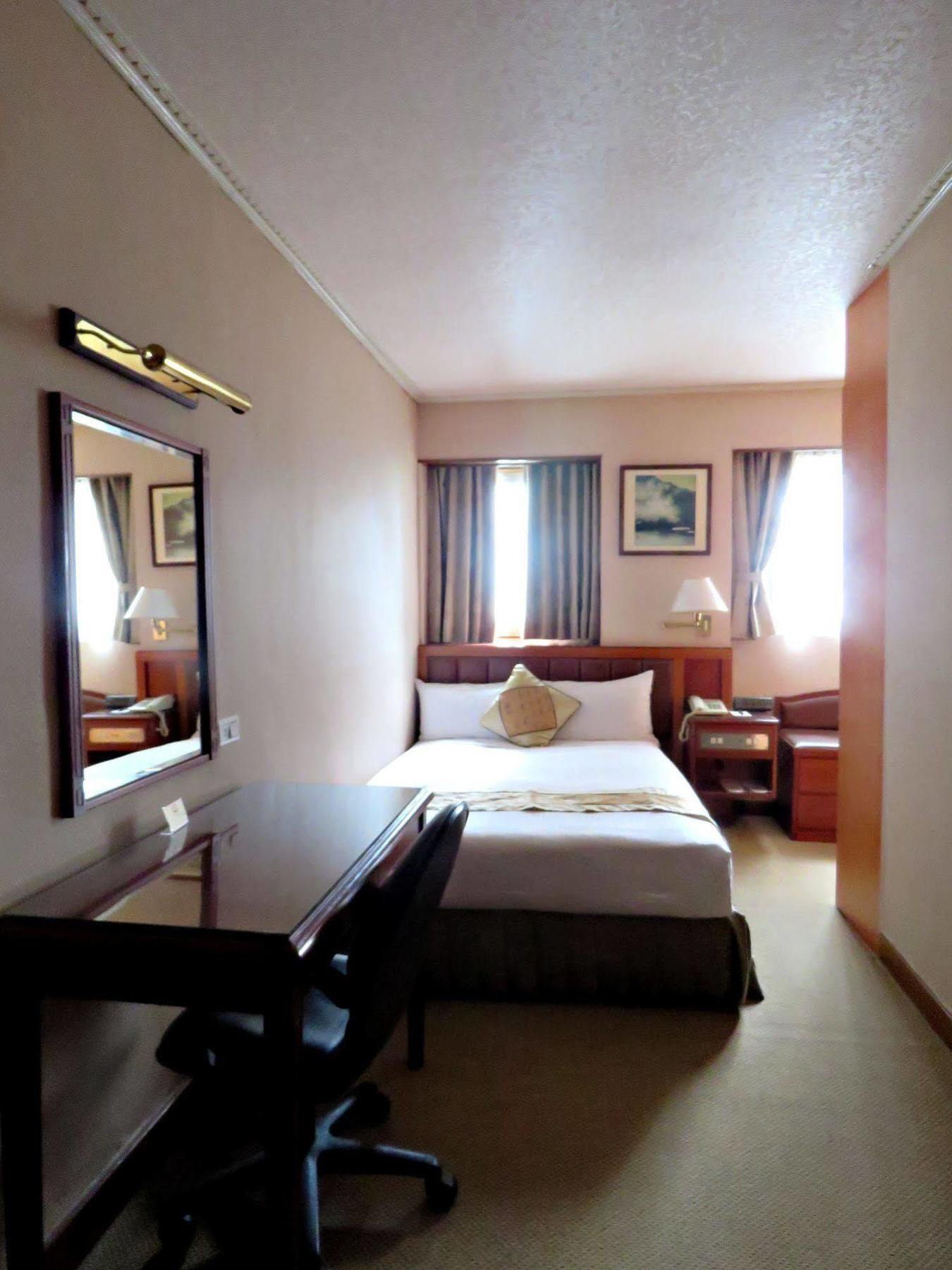 First Hotel Tajpej Buitenkant foto